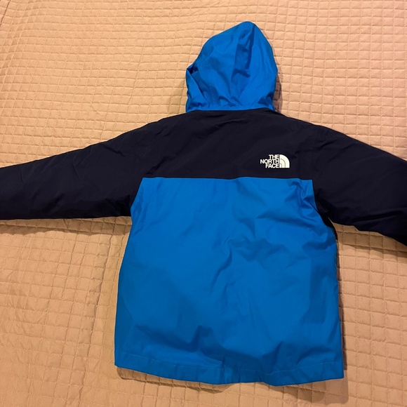 North Face Winter/Ski Jacket (size X small 6) - Picture 4 of 4